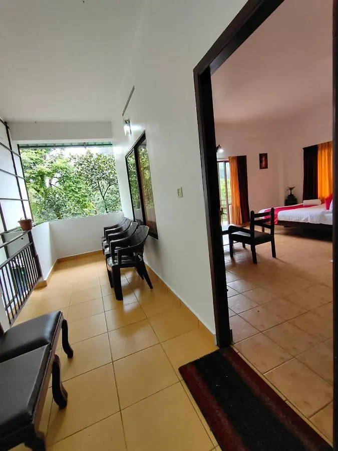 فندق Eco Exotica مونار