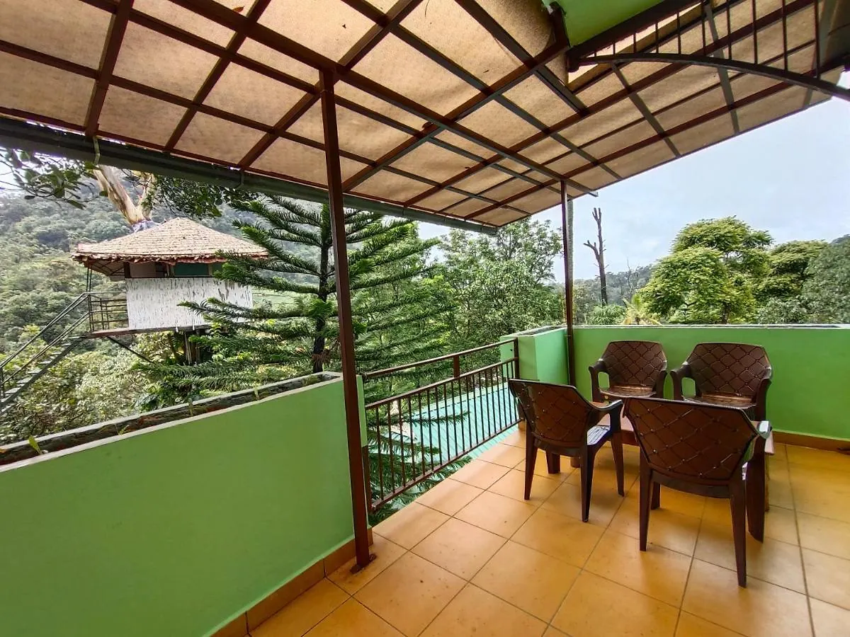 فندق Eco Exotica مونار 3*,